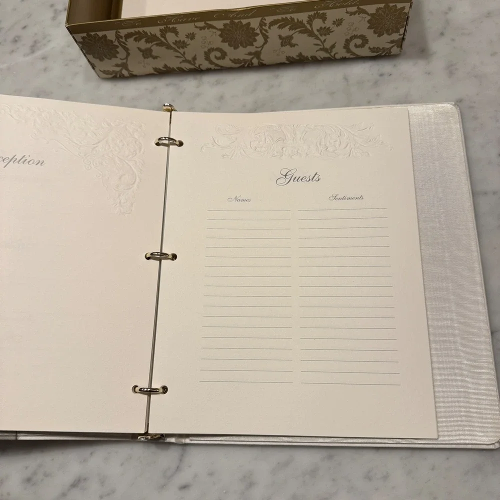 Beverly Clark Vintage 1996 Wedding Memories Photo Album Ivory Satin Floral Boxed